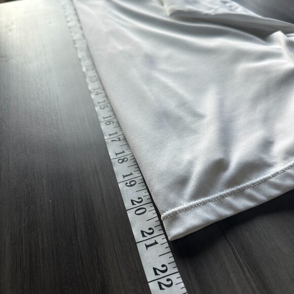 Patagonia Capilene Womens White Base Layer Long Sleeve Top Size Medium USA - Picture 7 of 7